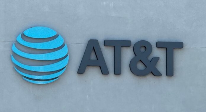 att class action lawsuit