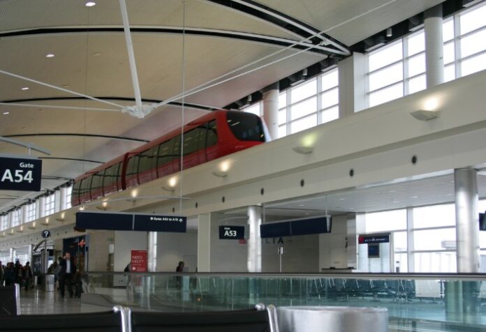 detroit metropolitan wayne county airport photos